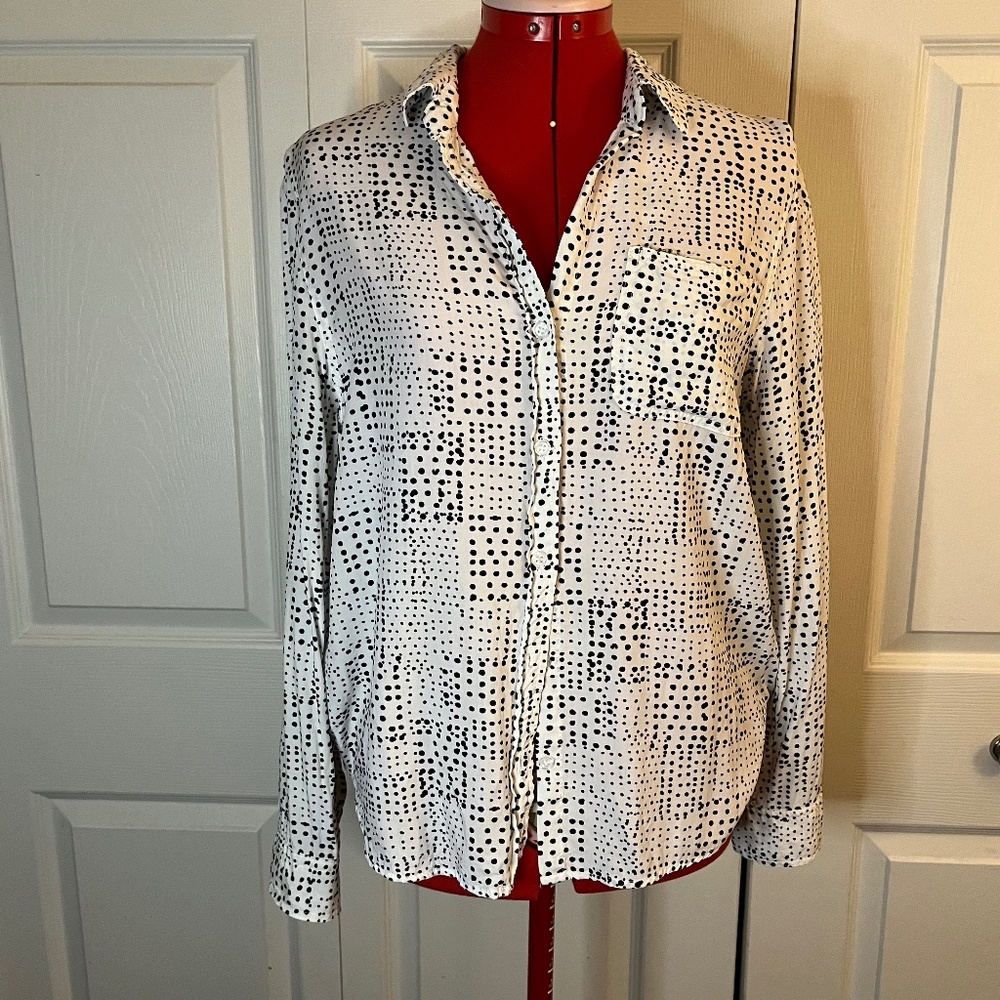 Velvet Heart Spotted Print Button Up Blouse M